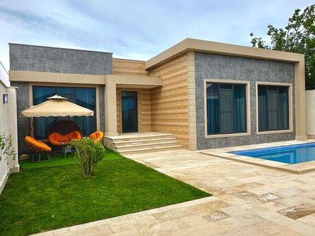 5 otaqlı həyət evi/bağ evi - Mərdəkan q. - 170 m²
