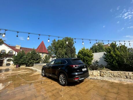 6 otaqlı həyət evi/bağ evi - Mərdəkan q. - 320 m²