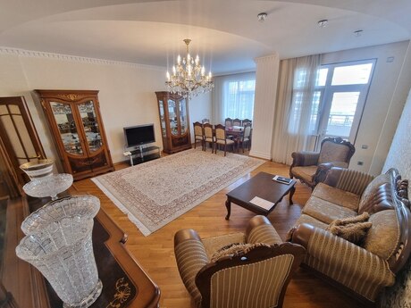 4 otaqlı mənzil, 171 m², Şah İsmayıl Xətai: 450 000 ₼ 4