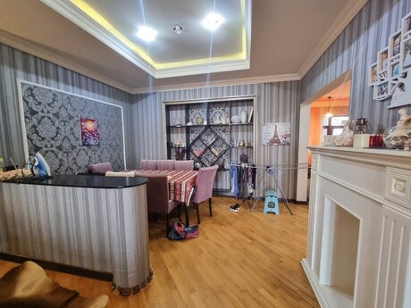 3 otaqlı yeni tikili - Nəsimi r. - 130 m²