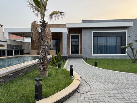 4 otaqlı həyət evi/bağ evi - Mərdəkan q. - 220 m²