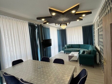 Mərdəkanda 3 otaqlı həyət evi kirayə verilir, 200 m², 80 AZN/ay, şəkil 5 / 12