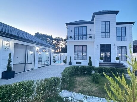 5 otaqlı həyət evi/bağ evi - Mərdəkan q. - 313 m²