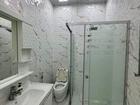 House with Garden, Villa For Rent