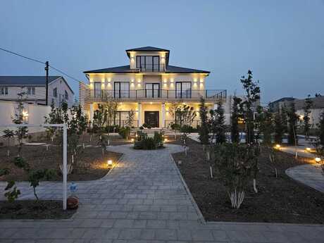 6 otaqlı həyət evi/bağ evi - Bilgəh q. - 400 m²