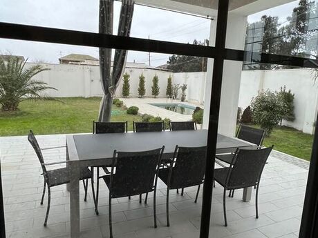 5 otaqlı həyət evi/bağ evi - Bilgəh q. - 300 m²