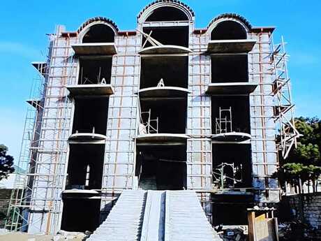 12 otaqlı həyət evi/bağ evi - Əhmədli q. - 1200 m²