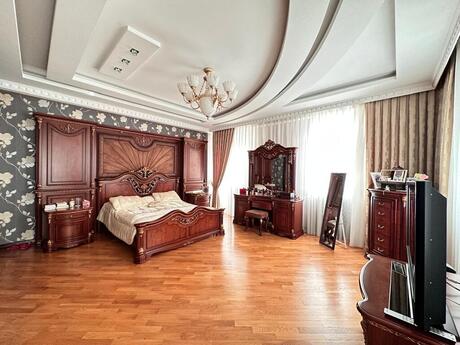 5 otaqlı yeni tikili - Şah İsmayıl Xətai m. - 260 m²