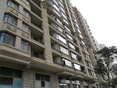 3 otaqlı yeni tikili - Elmlər Akademiyası m. - 159 m²