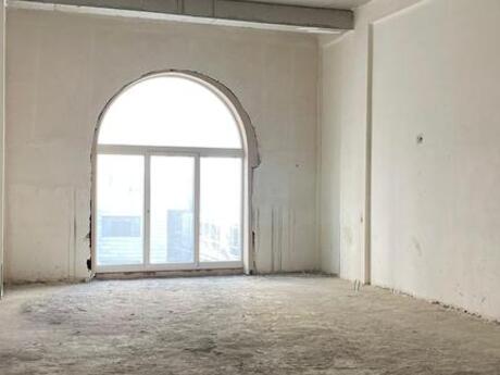 4 otaqlı yeni tikili - Nəsimi r. - 261 m²