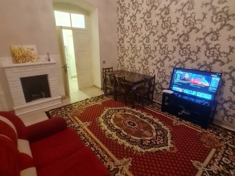 3 otaqlı köhnə tikili - Sahil m. - 59 m²