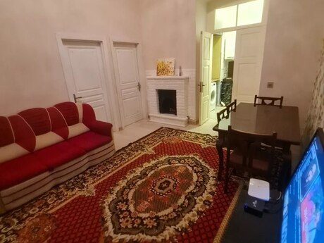 3 otaqlı köhnə tikili - Sahil m. - 59 m²