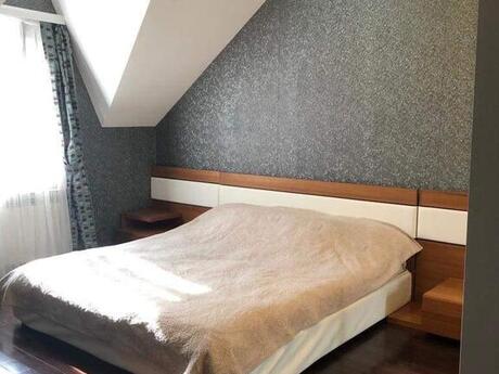 10 otaqlı həyət evi/bağ evi - Nardaran q. - 500 m²