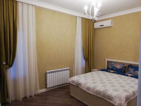 4 otaqlı həyət evi/bağ evi - Türkan q. - 300 m²