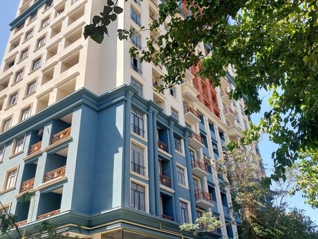 4 otaqlı yeni tikili - Nəsimi r. - 157 m²