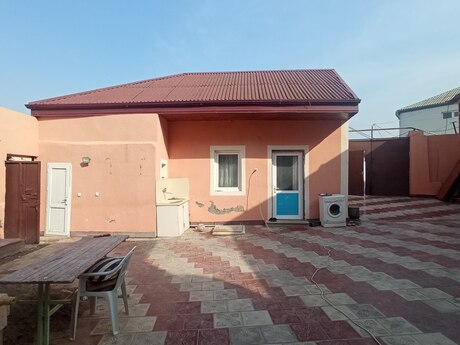 6-комн. дом/дача - м. Азадлыг проспекти - 150 м²
