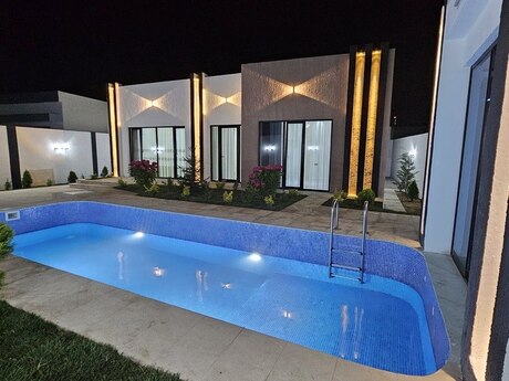 4 otaqlı həyət evi/bağ evi - Mərdəkan q. - 160 m²