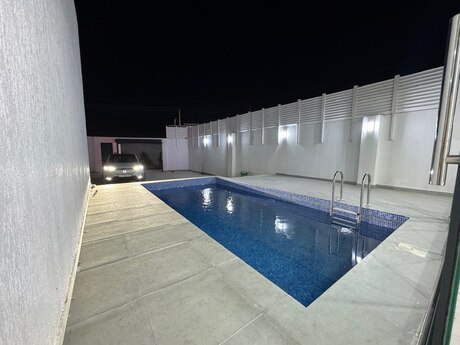 4-комн. дом/дача - пос. Мардакан - 160 м²