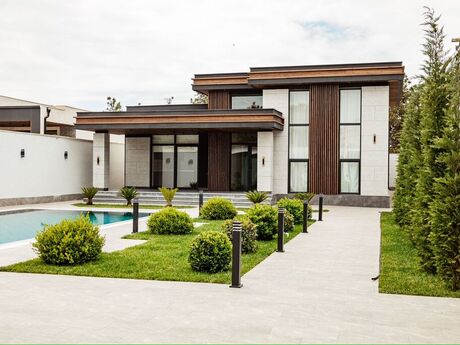 6 otaqlı həyət evi/bağ evi - Mərdəkan q. - 400 m²