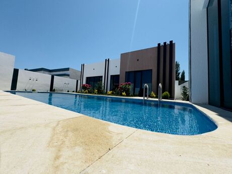 4 otaqlı həyət evi/bağ evi - Mərdəkan q. - 160 m²