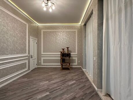 4 otaqlı həyət evi/bağ evi - Mərdəkan q. - 200 m²