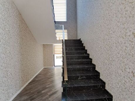 4-комн. дом/дача - пос. Мардакан - 260 м²