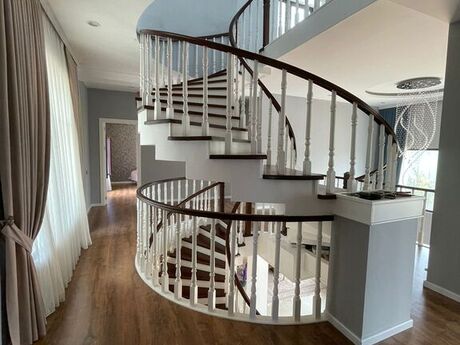 5 otaqlı həyət evi/bağ evi - Bilgəh q. - 350 m²