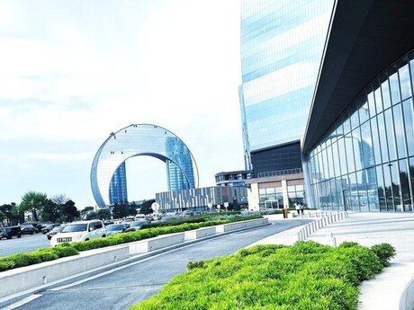 9 otaqlı yeni tikili - Səbail r. - 1050 m²