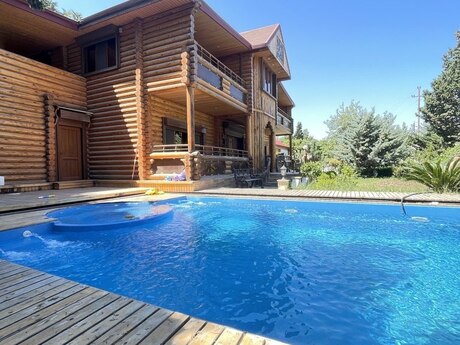 7 otaqlı həyət evi/bağ evi - Fatmayı q. - 250 m²
