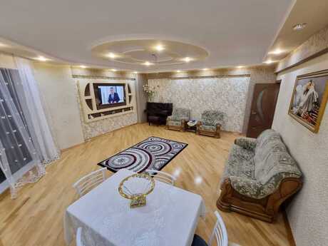 4 otaqlı yeni tikili - Nəriman Nərimanov m. - 157 m²