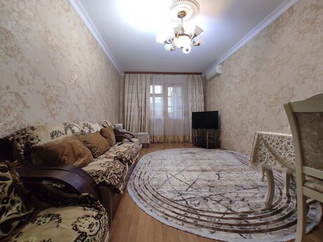 3 otaqlı köhnə tikili - Nəsimi m. - 95 m²