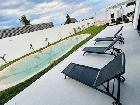 4 otaqlı həyət evi/bağ evi - Nardaran q. - 240 m²