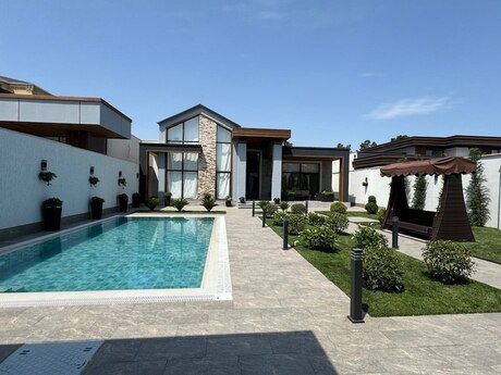 5 otaqlı həyət evi/bağ evi - Mərdəkan q. - 230 m²