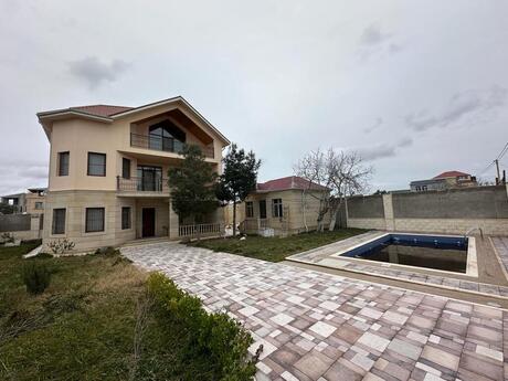 5 otaqlı həyət evi/bağ evi - Hövsan q. - 300 m²