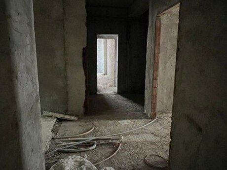 4 otaqlı yeni tikili - Elmlər Akademiyası m. - 173 m²