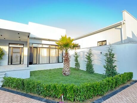 5 otaqlı həyət evi/bağ evi - Mərdəkan q. - 220 m²