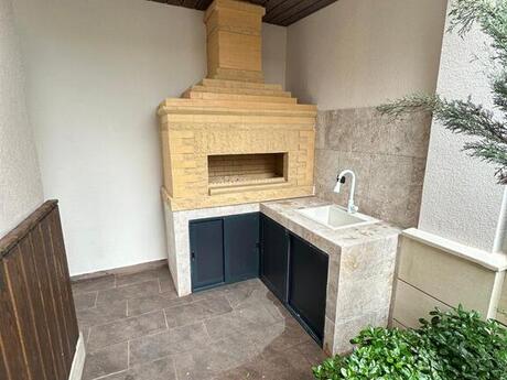 5 otaqlı həyət evi/bağ evi - Buzovna q. - 280 m²