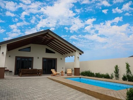 3 otaqlı həyət evi/bağ evi - Mərdəkan q. - 180 m²
