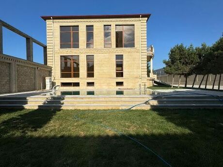 5 otaqlı həyət evi/bağ evi - Mərdəkan q. - 380 m²