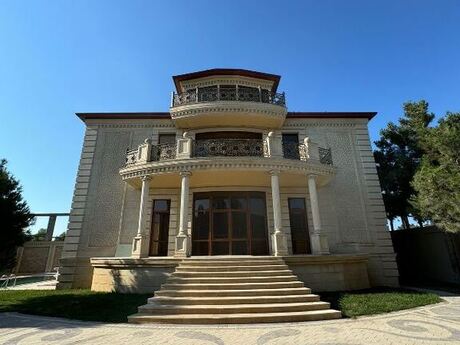 5 otaqlı həyət evi/bağ evi - Mərdəkan q. - 380 m²