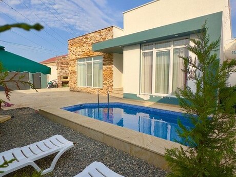 3 otaqlı həyət evi/bağ evi - Mərdəkan q. - 200 m²