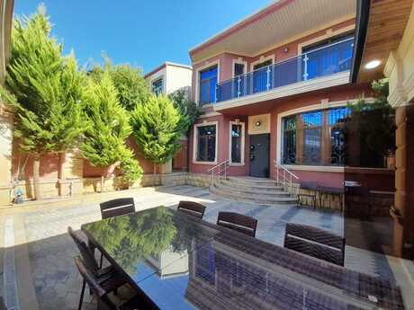 4 otaqlı həyət evi/bağ evi - Qaraçuxur q. - 190 m²