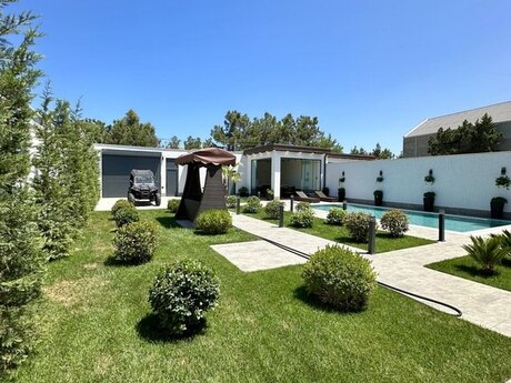 4 otaqlı həyət evi/bağ evi - Mərdəkan q. - 240 m²