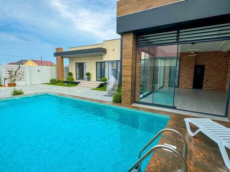 4 otaqlı həyət evi/bağ evi - Mərdəkan q. - 200 m²