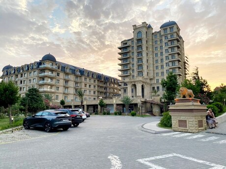 3 otaqlı yeni tikili - Şıxov q. - 104 m²