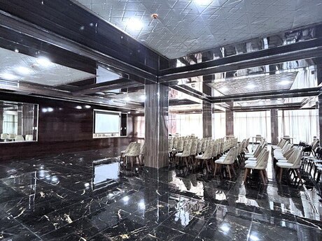 Obyekt - 28 May m. - 1500 m²