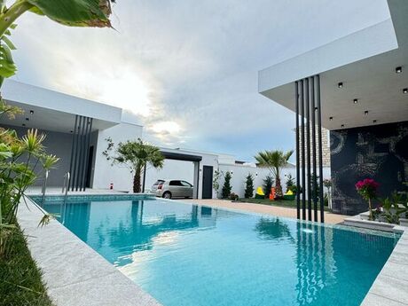 4 otaqlı həyət evi/bağ evi - Mərdəkan q. - 200 m²