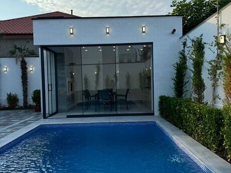 4 otaqlı həyət evi/bağ evi - Mərdəkan q. - 200 m²