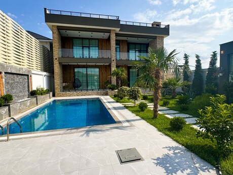 6 otaqlı həyət evi/bağ evi - Mərdəkan q. - 600 m²