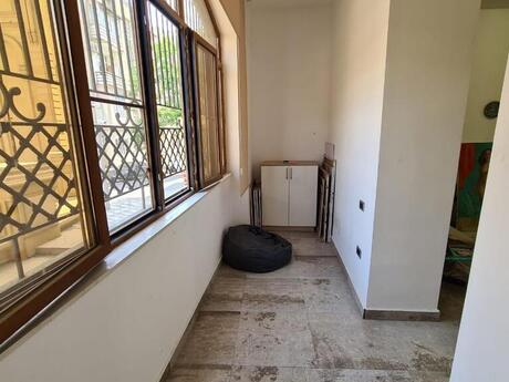 2 otaqlı köhnə tikili - İçəri Şəhər m. - 70 m²